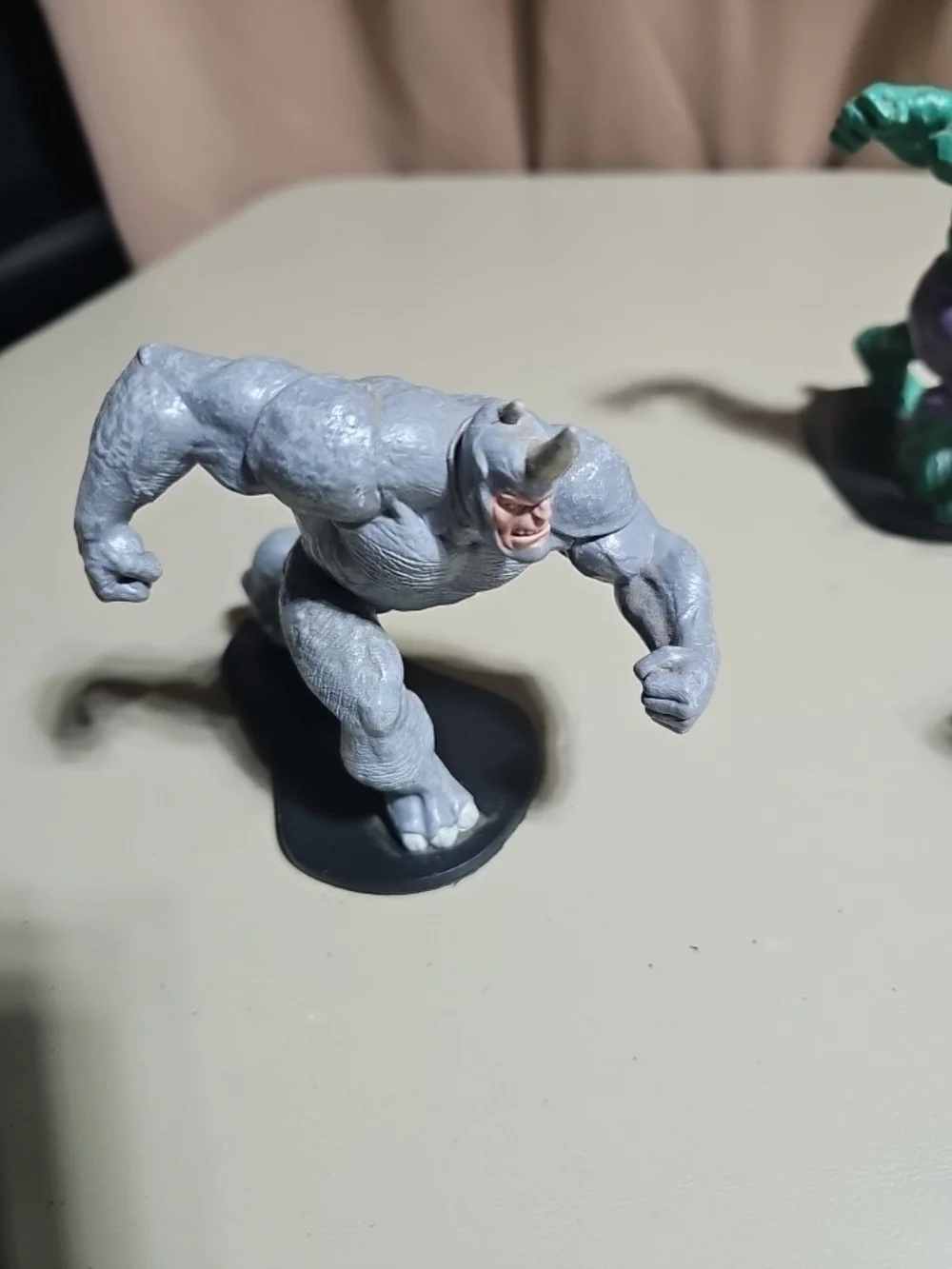 Marvel Mini Figure Bundle with Green, Silver, Gray, Black, Cream Accents